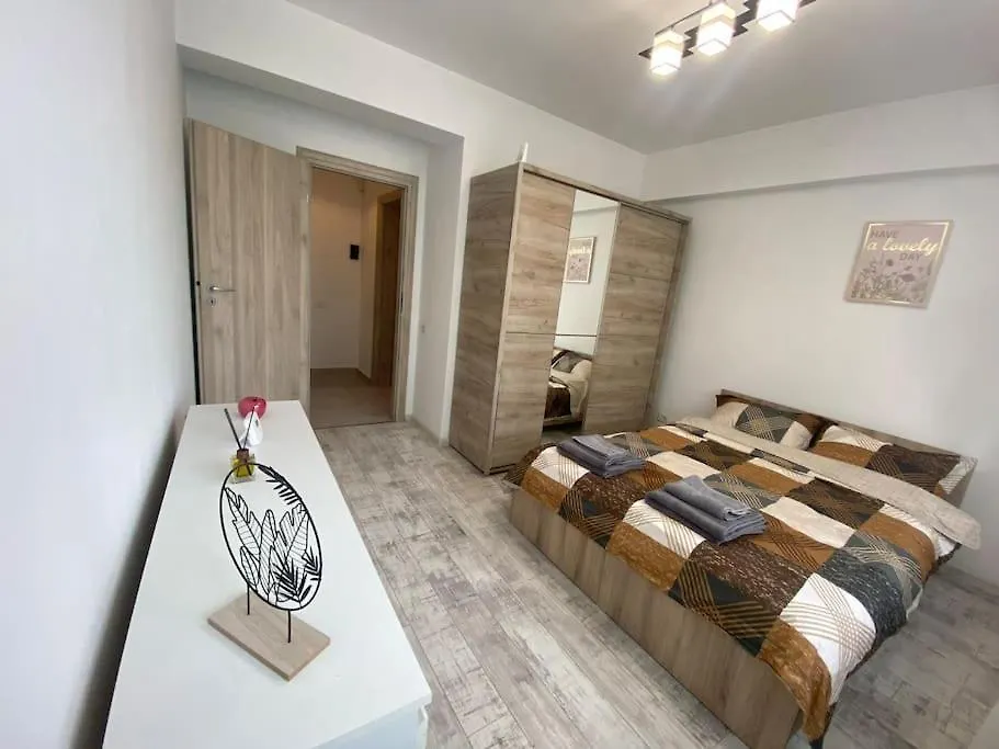Art Temple Complex Apartment Bucharest